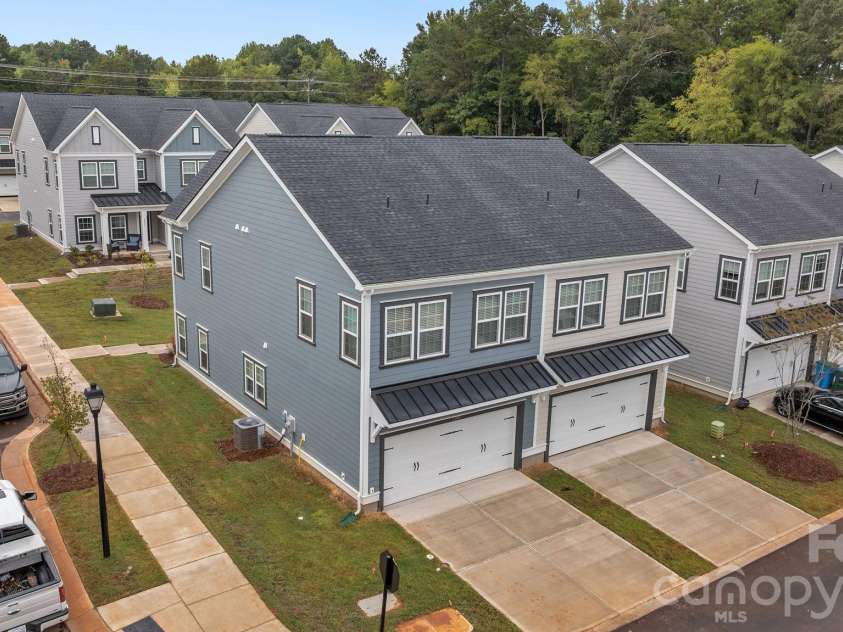 5004 Cherry Gum Court, Matthews, NC 28105.  MLS# CAR4422827, YatesRealty ID 11012. 