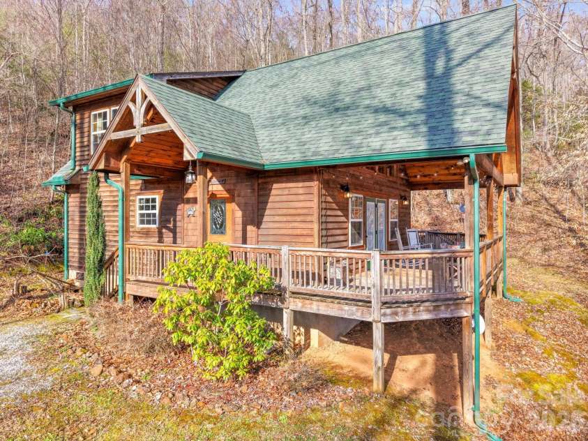 2015 Bettys Creek Road, Sylva, NC 28779.  MLS# CAR4338624, YatesRealty ID 11014. 