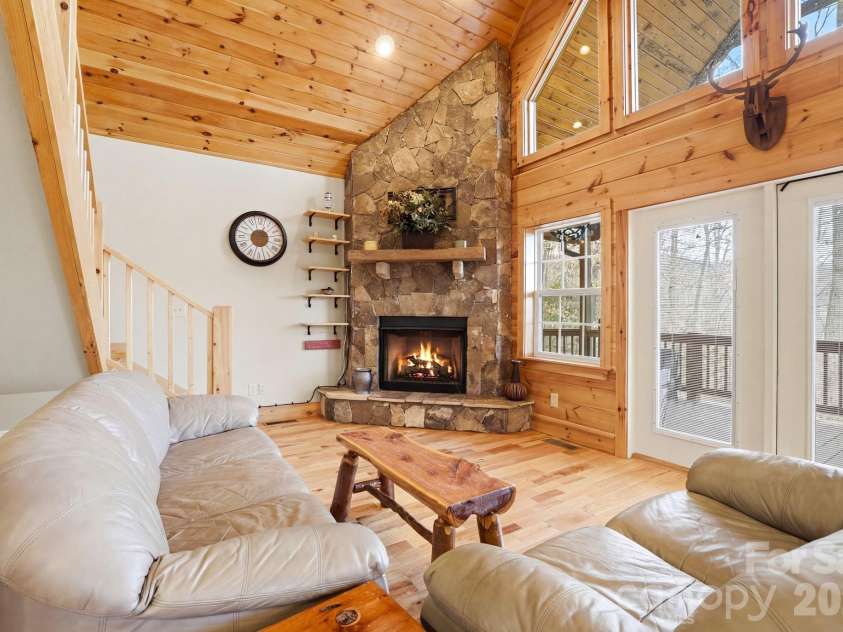 2015 Bettys Creek Road, Sylva, NC 28779.  MLS# CAR4338624, YatesRealty ID 11014. 