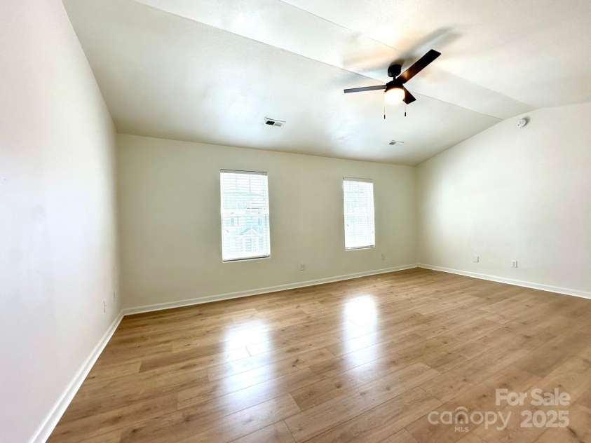 8223 Gabon Court, Charlotte, NC 28215.  MLS# CAR4239675, YatesRealty ID 11019. 