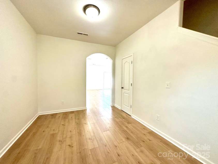 8223 Gabon Court, Charlotte, NC 28215.  MLS# CAR4239675, YatesRealty ID 11019. 