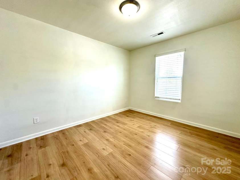 8223 Gabon Court, Charlotte, NC 28215.  MLS# CAR4239675, YatesRealty ID 11019. 