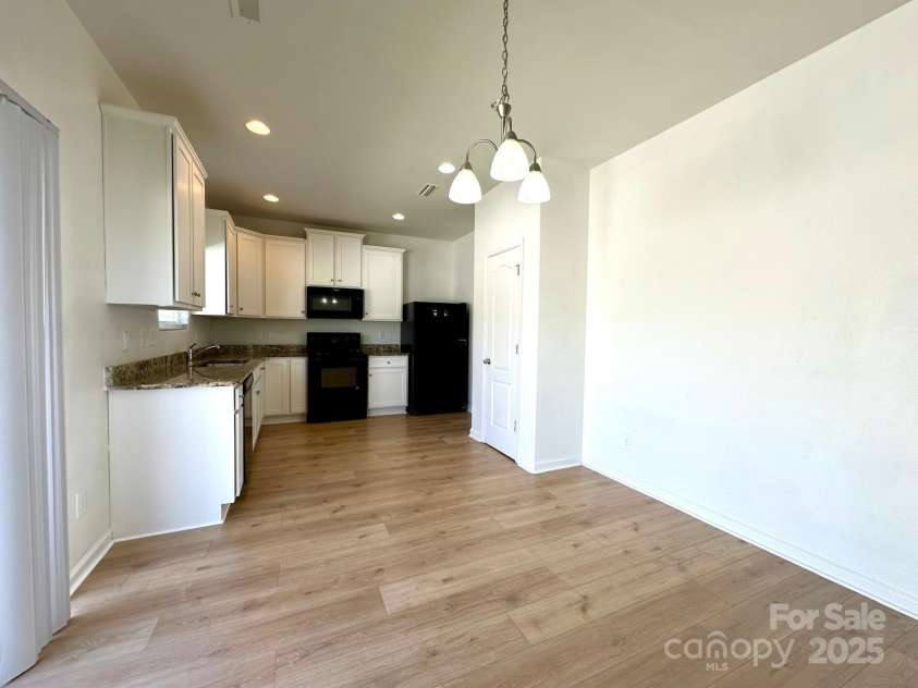 8223 Gabon Court, Charlotte, NC 28215.  MLS# CAR4239675, YatesRealty ID 11019. 