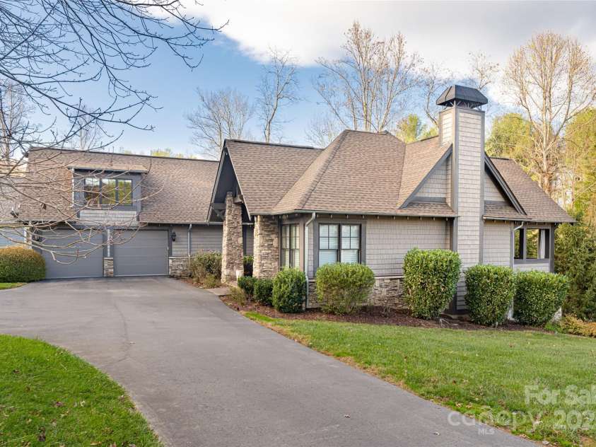 63 Orvis Stone Circle, Biltmore Lake, NC 28715.  MLS# CAR4182445, YatesRealty ID 1102. 