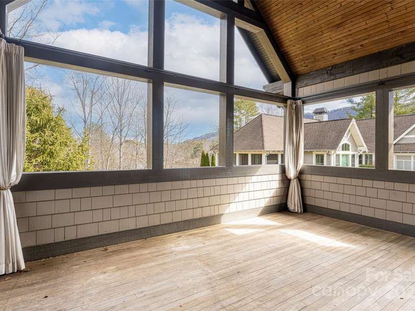 63 Orvis Stone Circle, Biltmore Lake, NC 28715.  MLS# CAR4182445, YatesRealty ID 1102. 