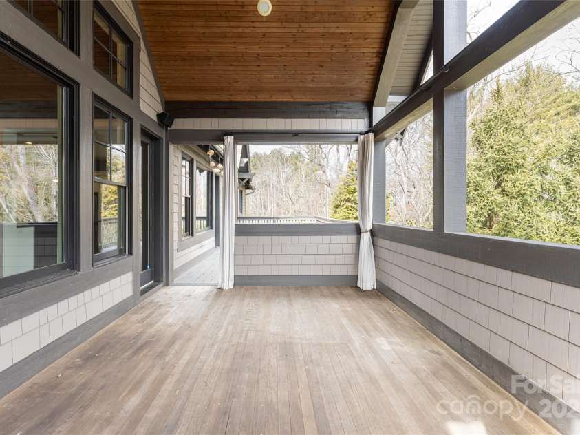 63 Orvis Stone Circle, Biltmore Lake, NC 28715.  MLS# CAR4182445, YatesRealty ID 1102. 