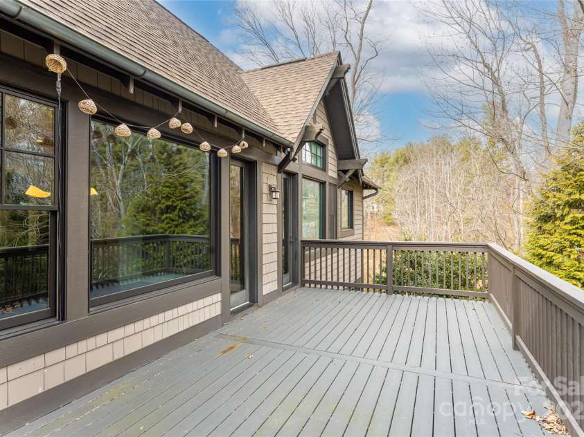 63 Orvis Stone Circle, Biltmore Lake, NC 28715.  MLS# CAR4182445, YatesRealty ID 1102. 