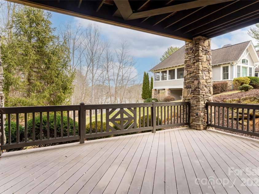 63 Orvis Stone Circle, Biltmore Lake, NC 28715.  MLS# CAR4182445, YatesRealty ID 1102. 