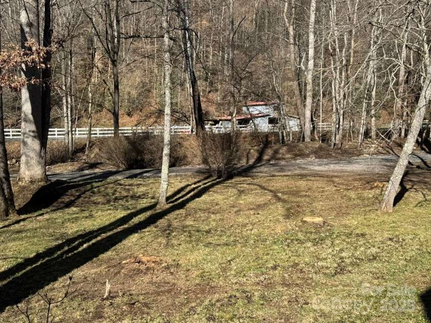 80 Larkspur Lane, Cullowhee, NC 28723.  MLS# CAR4328711, YatesRealty ID 1102. 