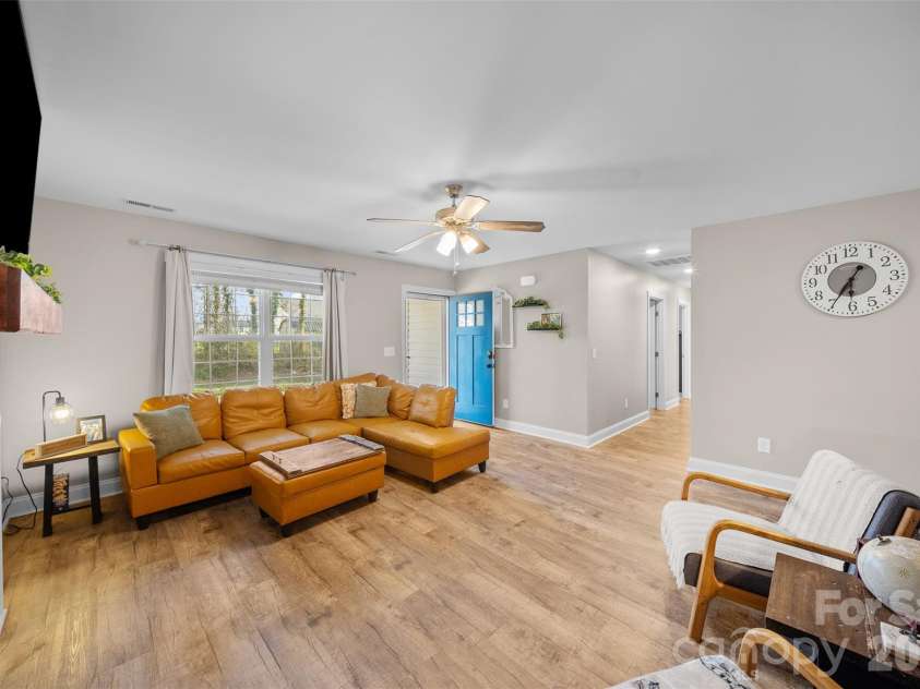 2136 Moose Road, Kannapolis, NC 28083.  MLS# CAR4359131, YatesRealty ID 11020. 