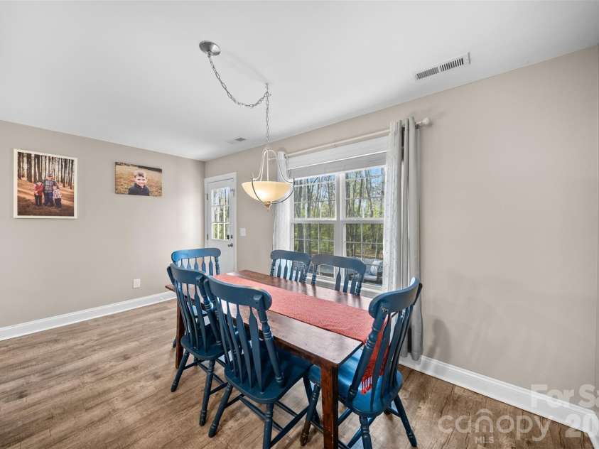 2136 Moose Road, Kannapolis, NC 28083.  MLS# CAR4359131, YatesRealty ID 11020. 