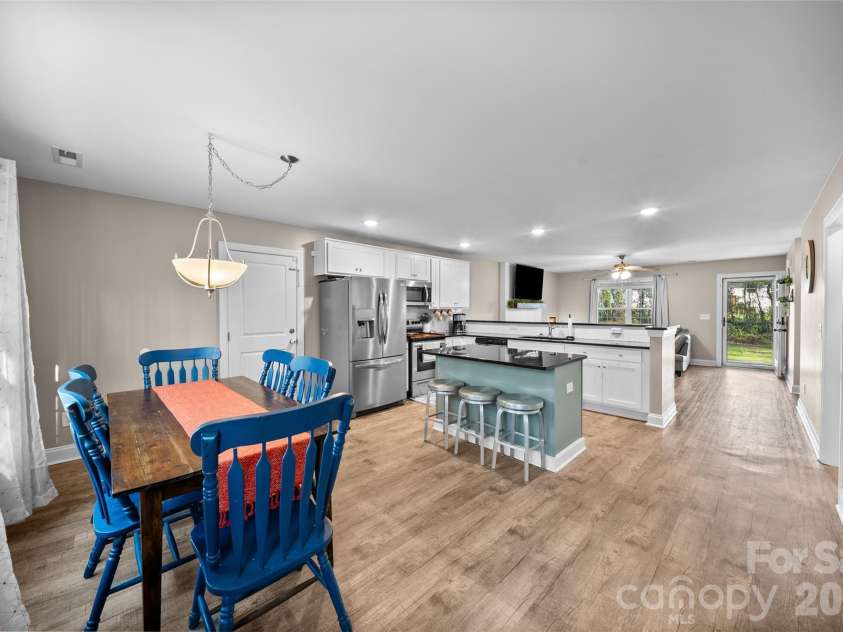 2136 Moose Road, Kannapolis, NC 28083.  MLS# CAR4359131, YatesRealty ID 11020. 