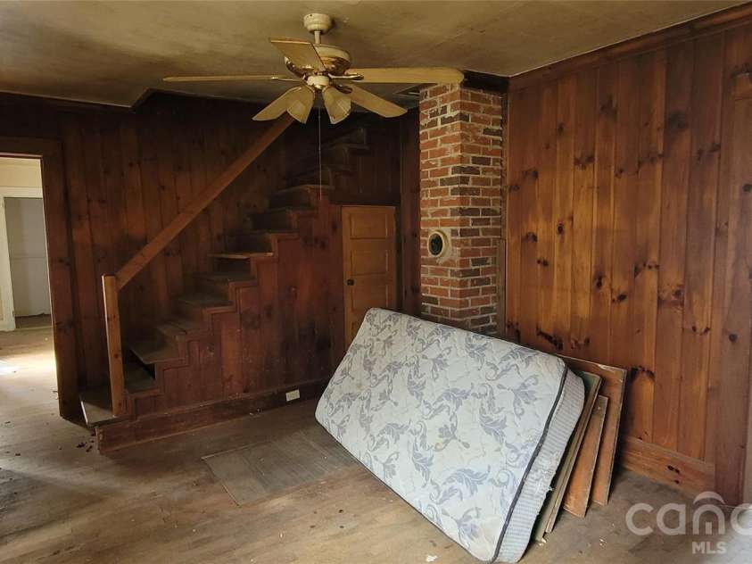 1939 River Road, Lincolnton, NC 28092.  MLS# CAR4358464, YatesRealty ID 11021. 