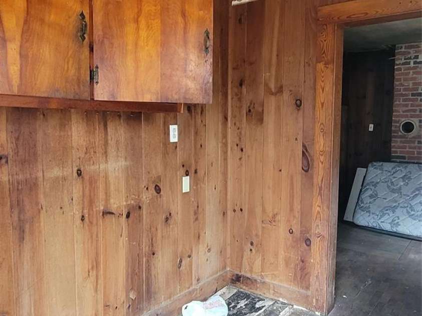 1939 River Road, Lincolnton, NC 28092.  MLS# CAR4358464, YatesRealty ID 11021. 
