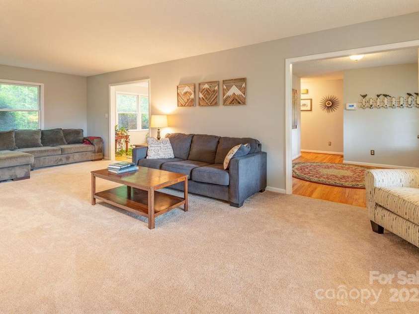 908 Newfound Road, Leicester, NC 28748.  MLS# CAR4248358, YatesRealty ID 11021. 