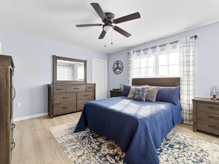 211 Howe Street, Belmont, NC 28012.  MLS# CAR4357610, YatesRealty ID 11022. 