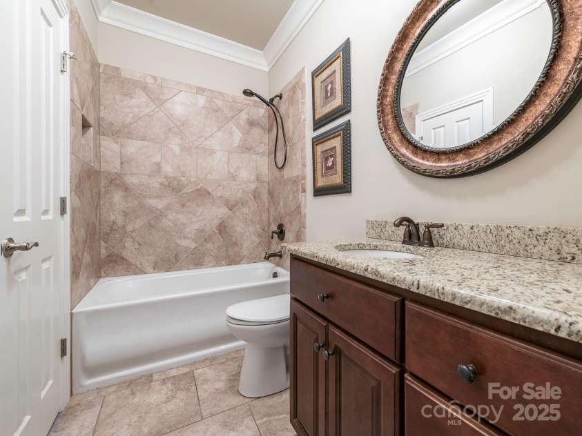 3850 Hounslow Lane, Harrisburg, NC 28075.  MLS# CAR4216435, YatesRealty ID 11023. Second main level full bath