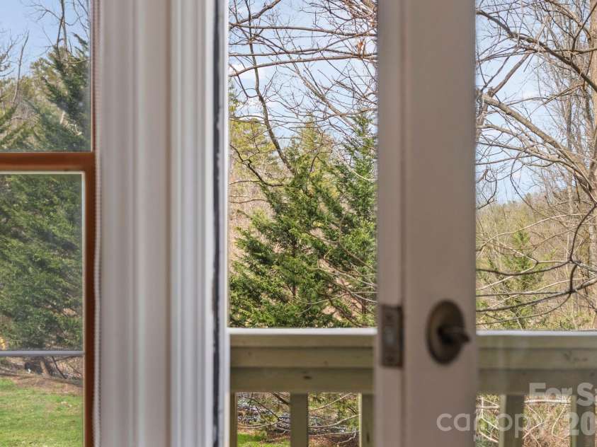 20 Mcdaris Road, Weaverville, NC 28787.  MLS# CAR4351226, YatesRealty ID 11025. 
