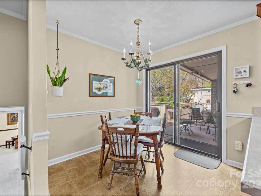 206 Cedarwood Drive, Salisbury, NC 28147.  MLS# CAR4255398, YatesRealty ID 11026. 