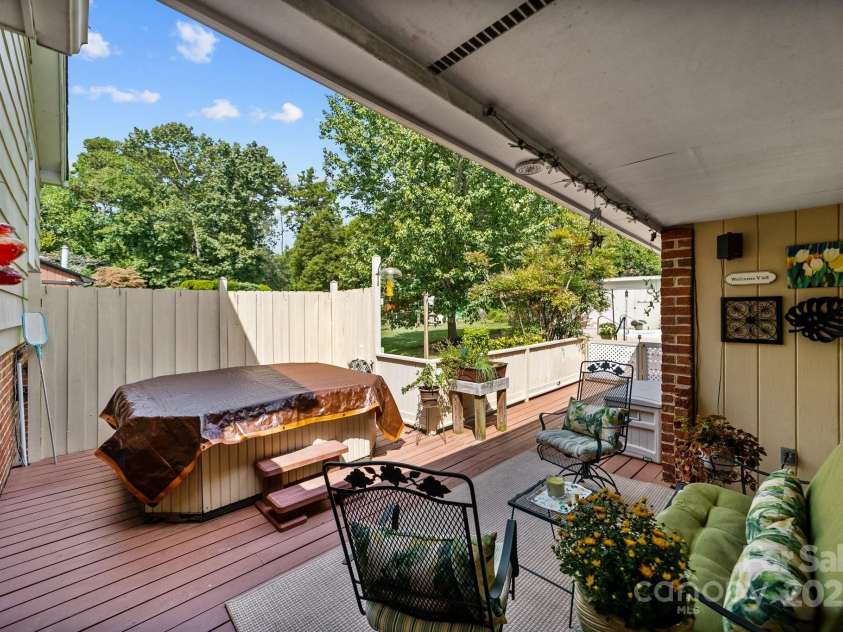 206 Cedarwood Drive, Salisbury, NC 28147.  MLS# CAR4255398, YatesRealty ID 11026. 