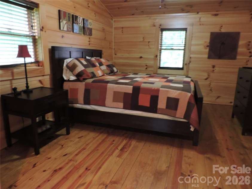 103 Chucks Lane, Bakersville, NC 28705.  MLS# CAR4364446, YatesRealty ID 11028. 