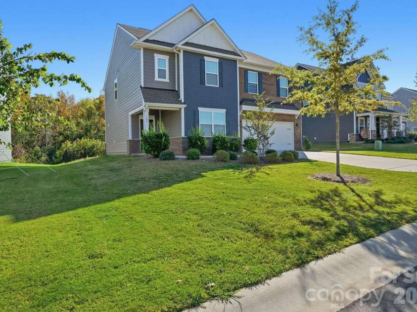 124 Tackle Box Drive, Troutman, NC 28166.  MLS# CAR4315476, YatesRealty ID 11030. 