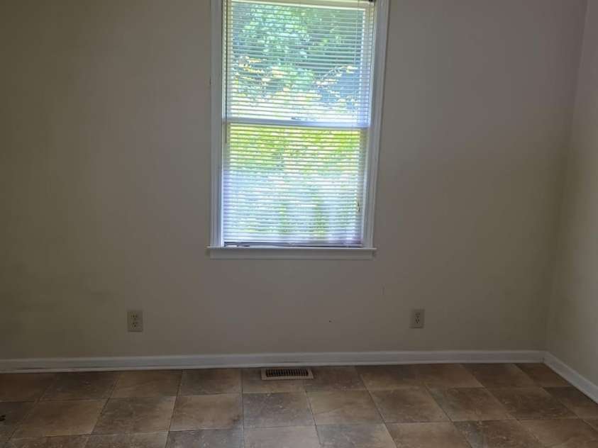 836 Ayers Street, Cheraw, SC 29520.  MLS# CAR4255668, YatesRealty ID 11030. Dining area adjacent to the kitchen