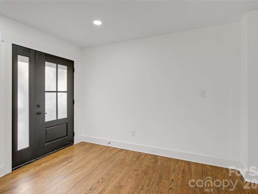 8900 Blaydon Drive, Charlotte, NC 28227.  MLS# CAR4353504, YatesRealty ID 11031. 