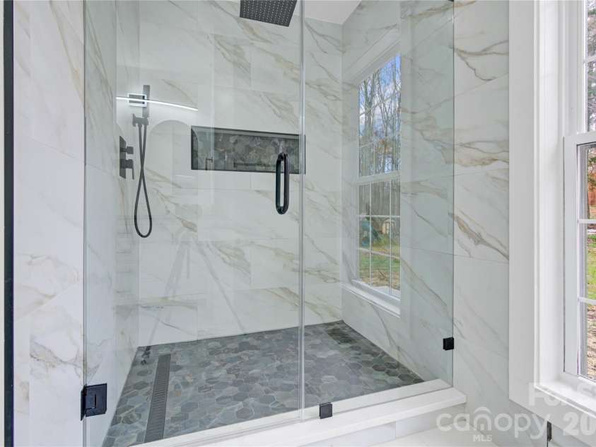 8900 Blaydon Drive, Charlotte, NC 28227.  MLS# CAR4353504, YatesRealty ID 11031. 