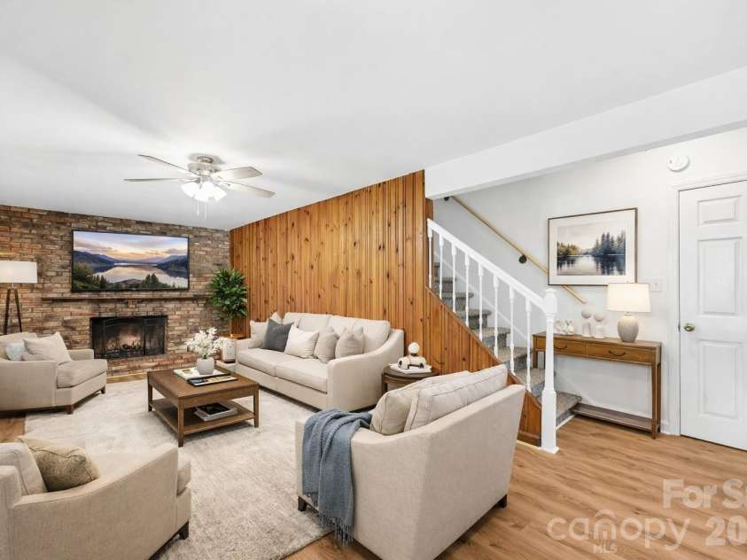 22 Shore Drive, Asheville, NC 28805.  MLS# CAR4309138, YatesRealty ID 11033. Virtually staged downstairs den