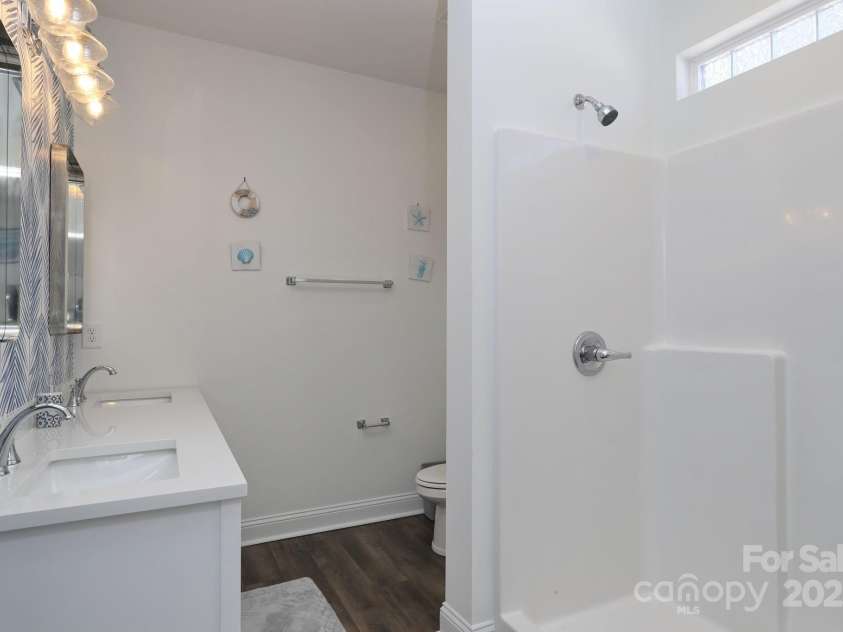 412 N Oak Street, Myrtle Beach, SC 29577.  MLS# CAR4255195, YatesRealty ID 11034. 