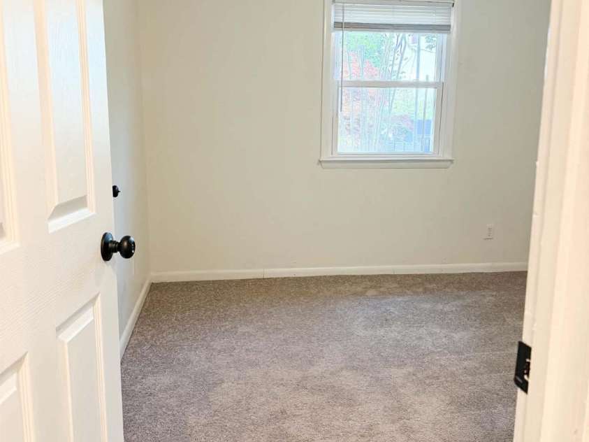 6005 Penndale Drive, Shelby, NC 28152.  MLS# CAR4349985, YatesRealty ID 11036. 