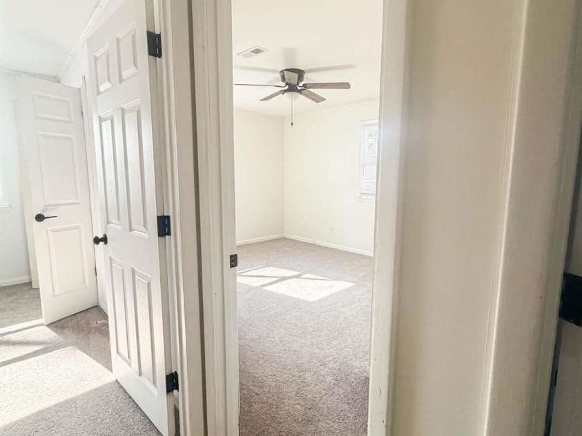 6005 Penndale Drive, Shelby, NC 28152.  MLS# CAR4349985, YatesRealty ID 11036. 
