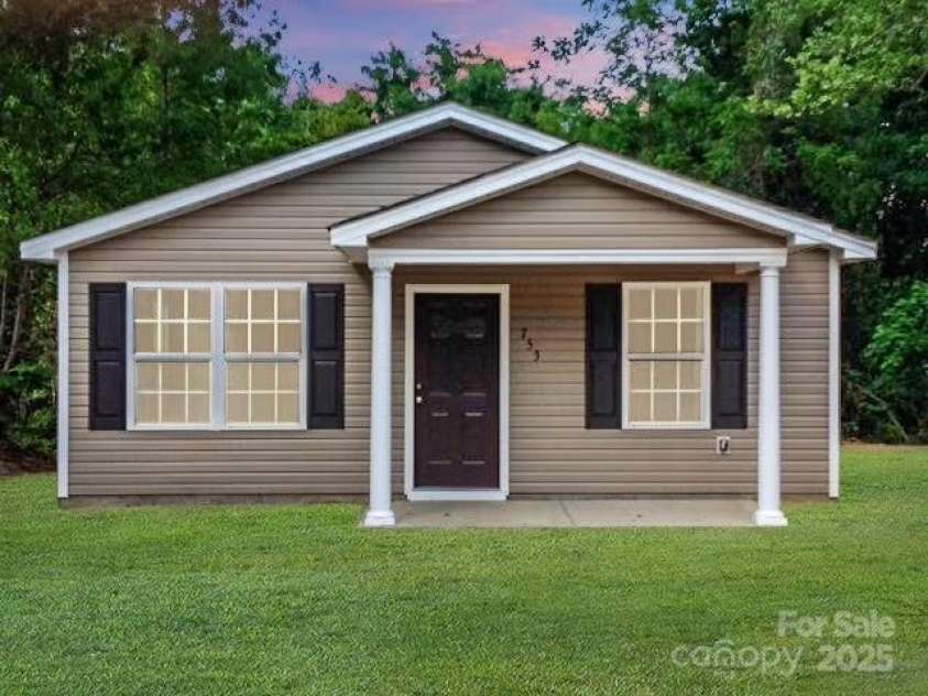 152 Moores Lake Road, Wadesboro, NC 28170.  MLS# CAR4328797, YatesRealty ID 1104. 