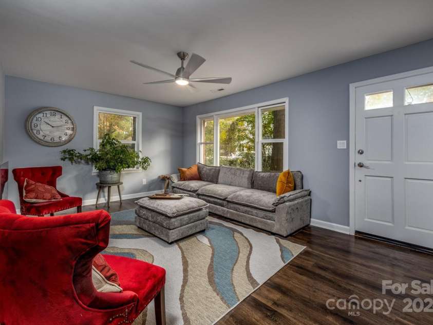 913 Second Street, Spencer, NC 28159.  MLS# CAR4198350, YatesRealty ID 1104. 