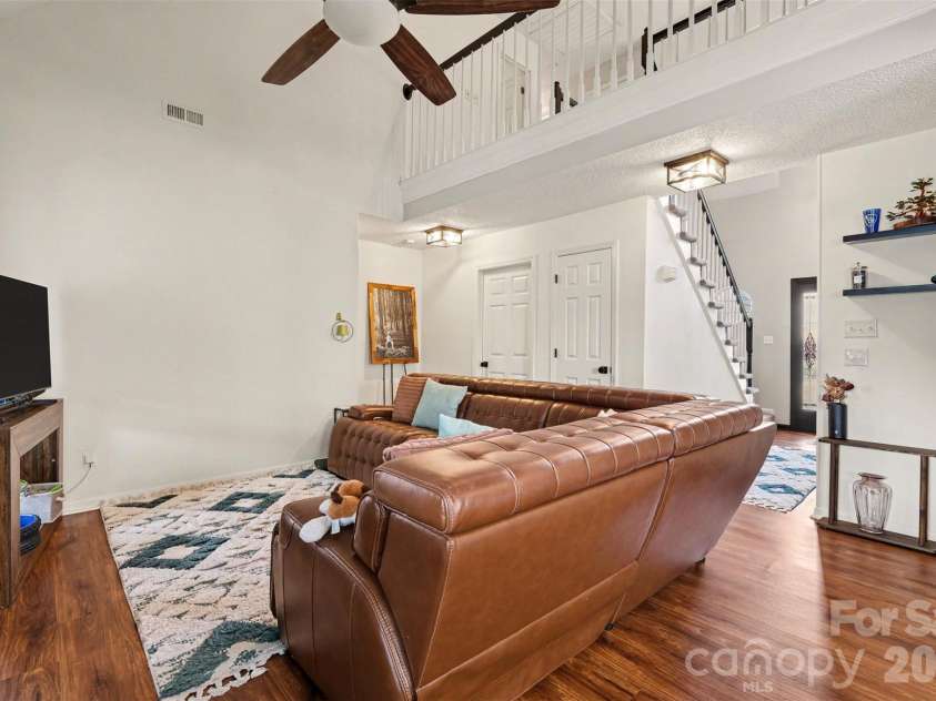 4476 Greystone Drive, Concord, NC 28027.  MLS# CAR4366117, YatesRealty ID 11040. 