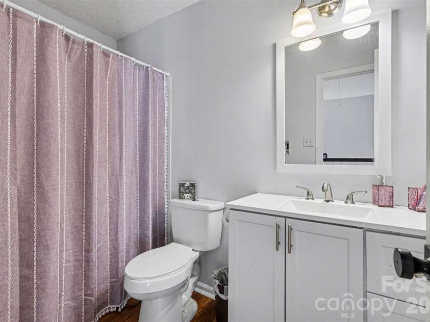 4476 Greystone Drive, Concord, NC 28027.  MLS# CAR4366117, YatesRealty ID 11040. 
