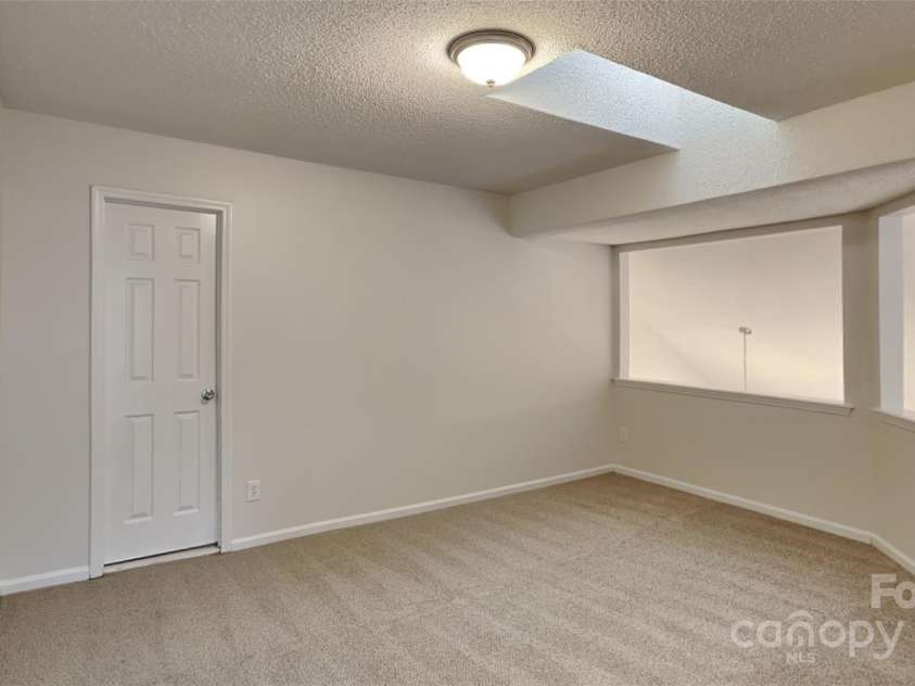 6020 Gray Gate Lane, Charlotte, NC 28210.  MLS# CAR4256158, YatesRealty ID 11040. 