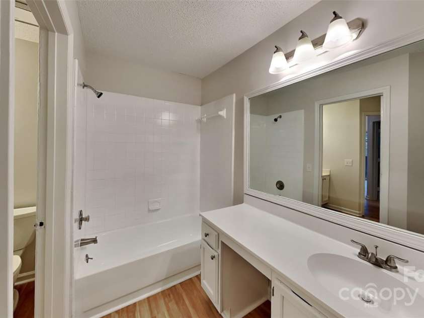 6020 Gray Gate Lane, Charlotte, NC 28210.  MLS# CAR4256158, YatesRealty ID 11040. 