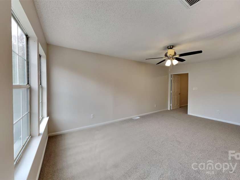 6020 Gray Gate Lane, Charlotte, NC 28210.  MLS# CAR4256158, YatesRealty ID 11040. 