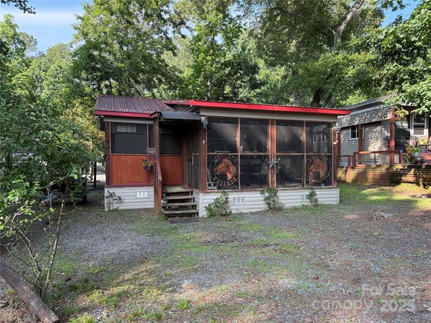 160/162 Arrowood Trail, Mount Gilead, NC 27306.  MLS# CAR4268325, YatesRealty ID 11043. 