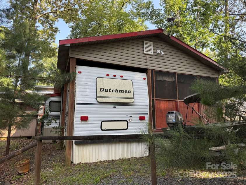 160/162 Arrowood Trail, Mount Gilead, NC 27306.  MLS# CAR4268325, YatesRealty ID 11043. 