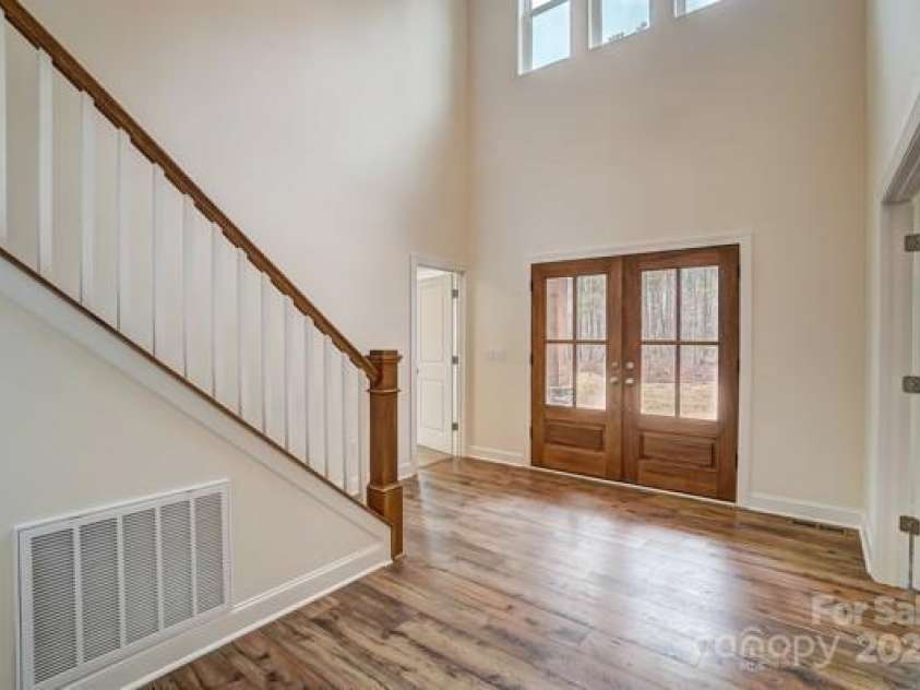 206 Streamwood Road, Troutman, NC 28166.  MLS# CAR4255144, YatesRealty ID 11046. 