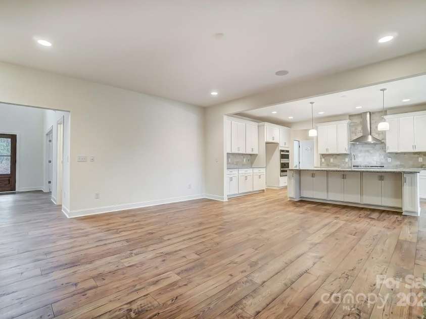 206 Streamwood Road, Troutman, NC 28166.  MLS# CAR4255144, YatesRealty ID 11046. 