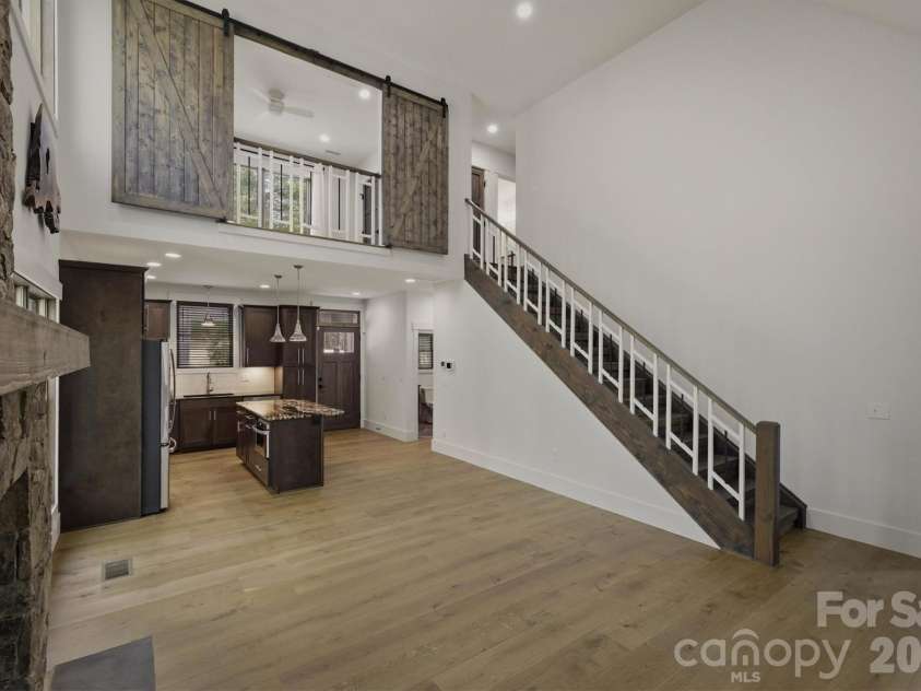 40 Kingfisher Trace, Nebo, NC 28761.  MLS# CAR4353982, YatesRealty ID 11046. 