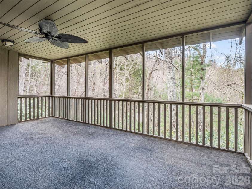 417 Ivy Road, Black Mountain, NC 28711.  MLS# CAR4362161, YatesRealty ID 11048. 