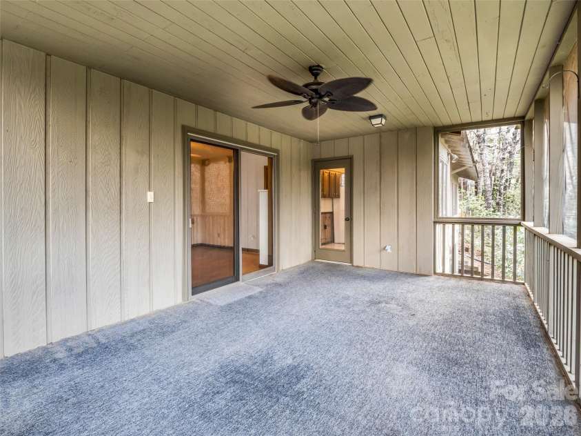 417 Ivy Road, Black Mountain, NC 28711.  MLS# CAR4362161, YatesRealty ID 11048. 