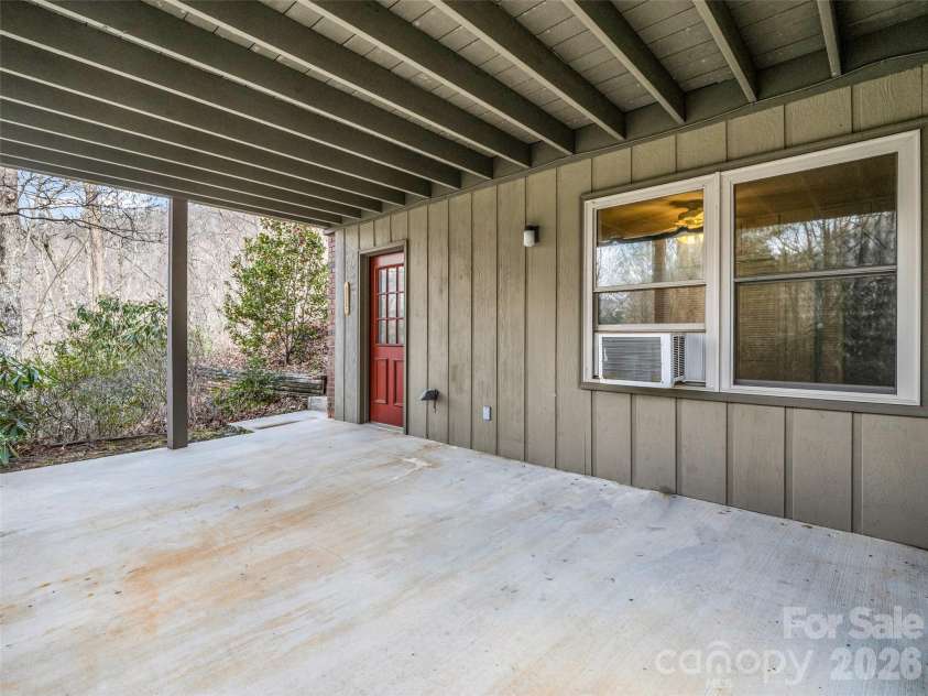 417 Ivy Road, Black Mountain, NC 28711.  MLS# CAR4362161, YatesRealty ID 11048. Basement patio