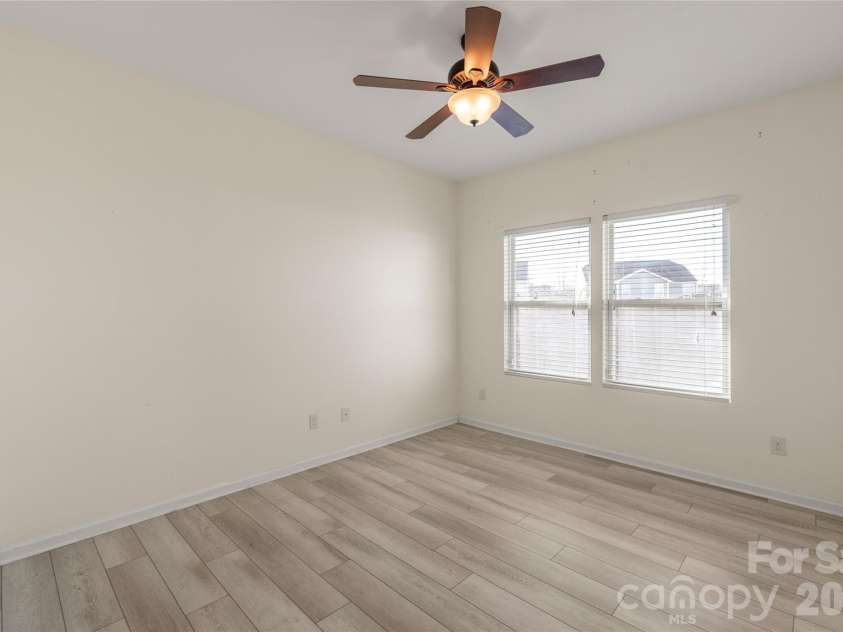 10229 Snowbell Court, Charlotte, NC 28215.  MLS# CAR4338183, YatesRealty ID 1105. Main floor bedroom
