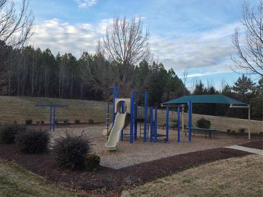 10229 Snowbell Court, Charlotte, NC 28215.  MLS# CAR4338183, YatesRealty ID 1105. Playground